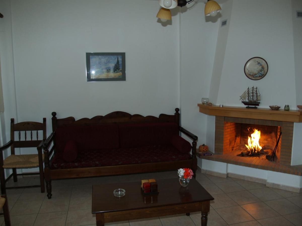 Irida Apartments -Ex Blazis House Almyrida  Bagian luar foto