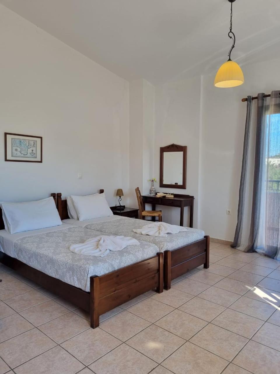Irida Apartments -Ex Blazis House Almyrida  Bagian luar foto