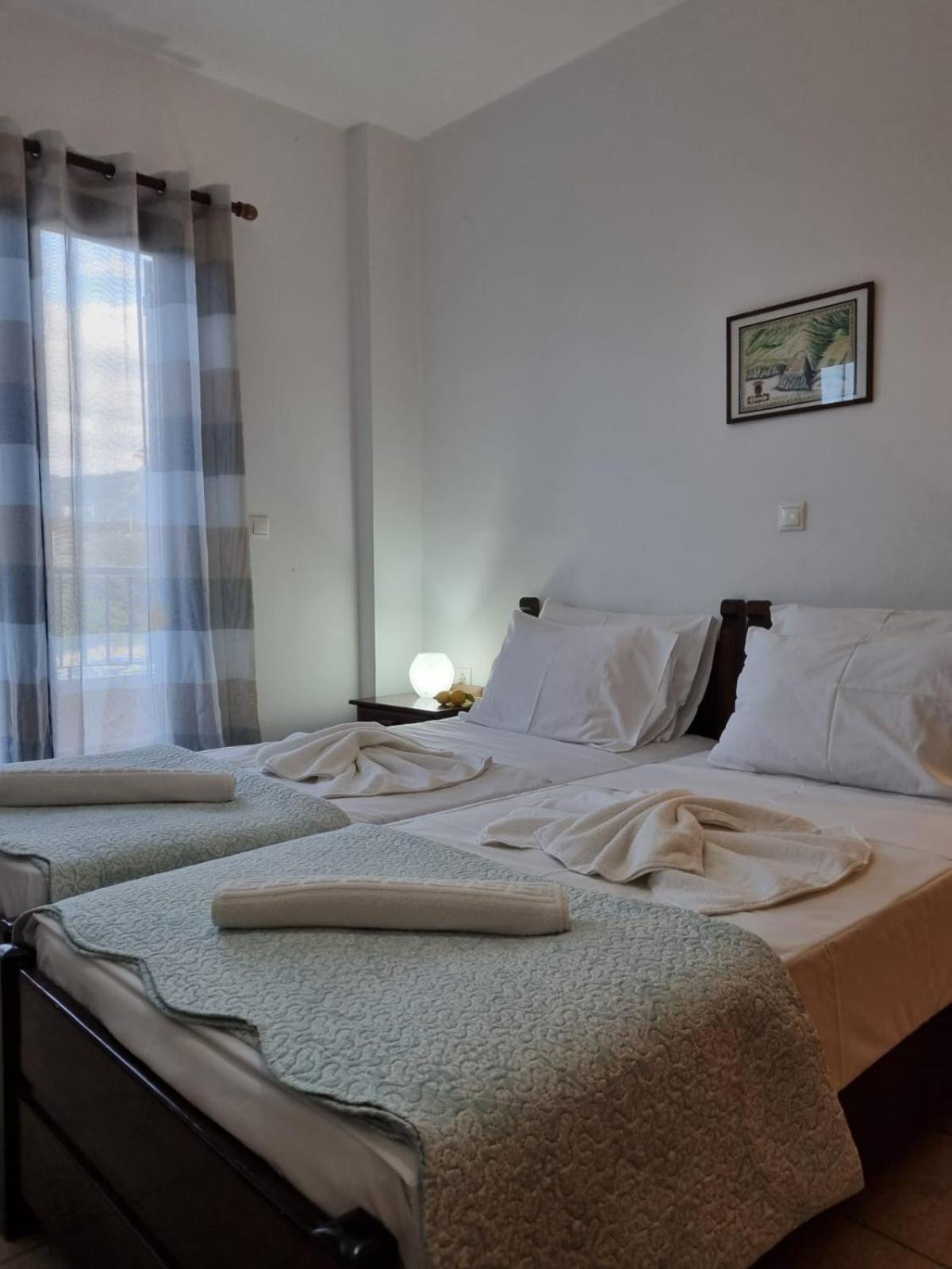 Irida Apartments -Ex Blazis House Almyrida  Bagian luar foto